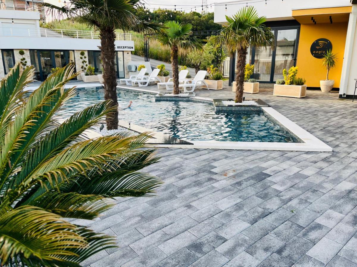 Art'S Apartment Mit Pool Ulcinj Pinjes Экстерьер фото